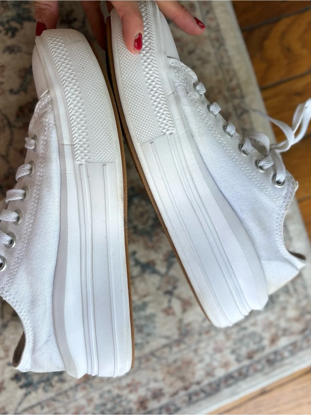 Women’s Lowtop Platform Converse White Canvas Size 8 - Picture 7 of 8